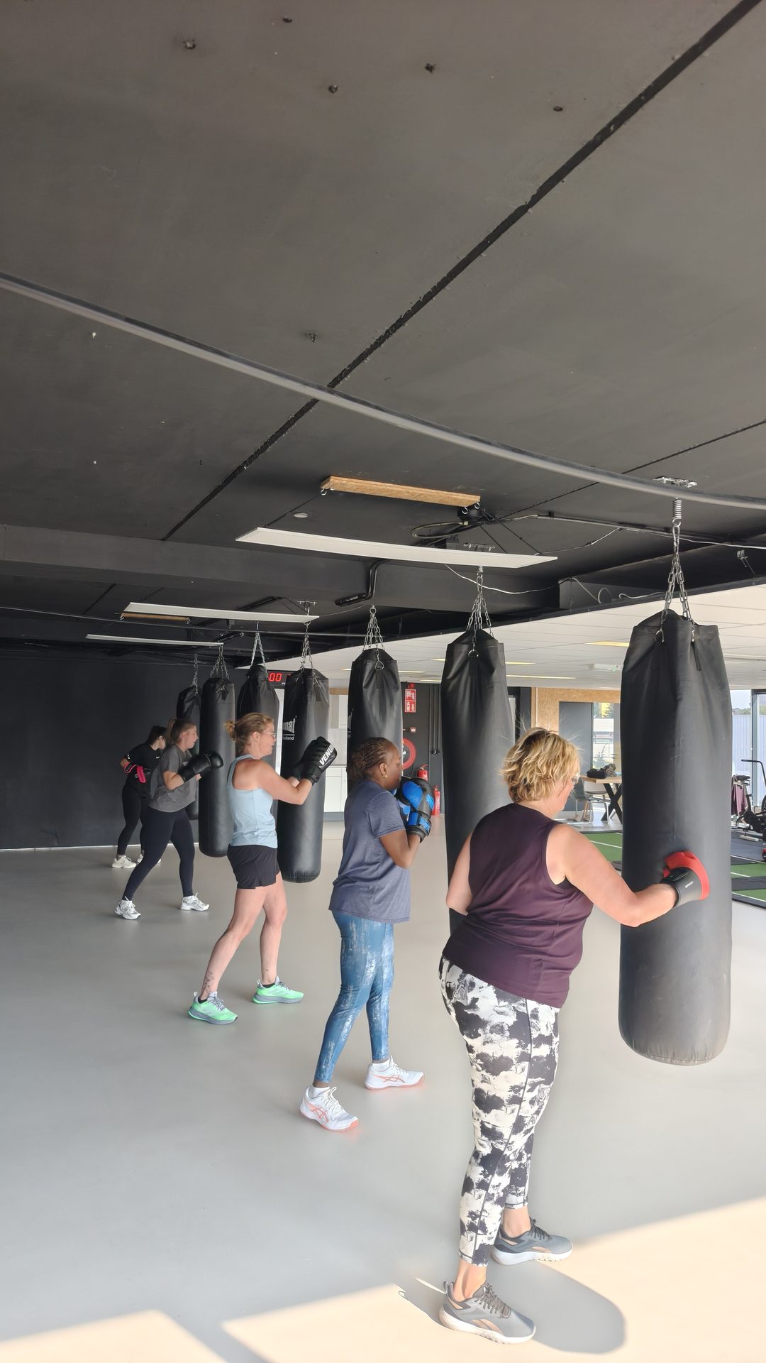 Boksfit groepsles bij Fit Up Leiderdorp